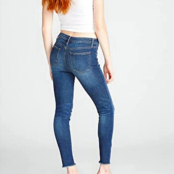 Vigoss Jagger Skinny-Destructed Raw Hem Ankle Jeans - Picture 2 of 12